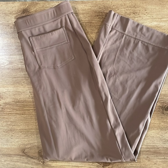 Halara High-Waisted Brown Straight Leg Casual Pants - Picture 3 of 6